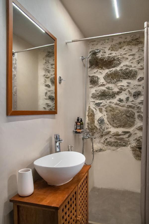 Feneri 3 -Cozy Rustic Apt 20' From Elafonisi Beach Perivolia  Extérieur photo